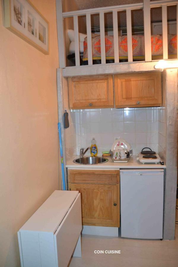 コテレPetit Studio Dans Immeuble De Caractereアパートメント エクステリア 写真